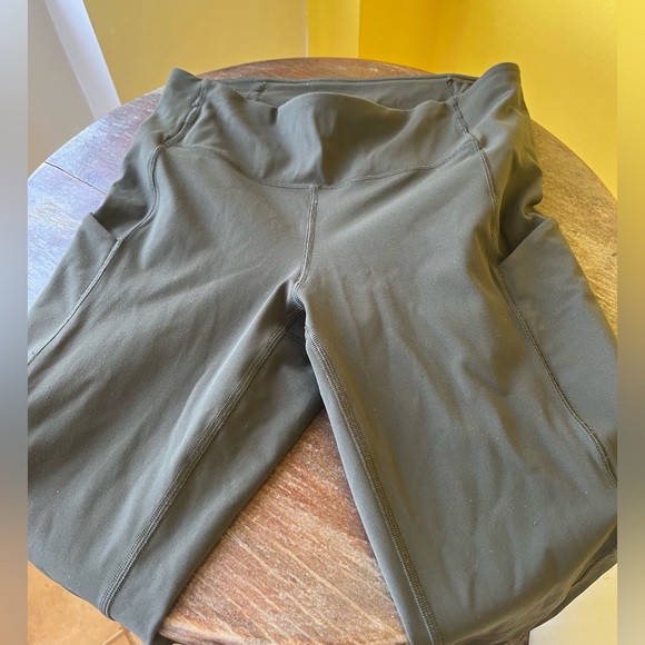 Lululemon Speed up Tights - Picture 4 of 6